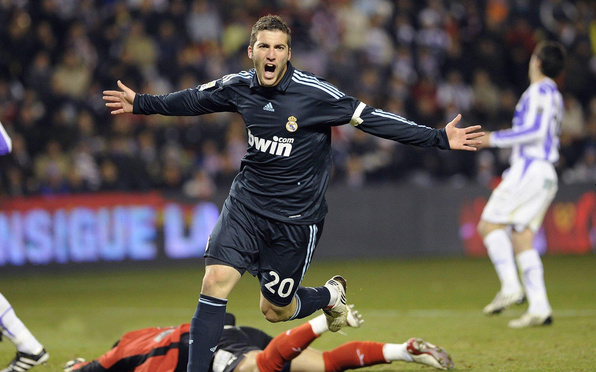 激战平局！洛孔加破门难救主，胡戈-拉松助法兰克福绝平汉堡