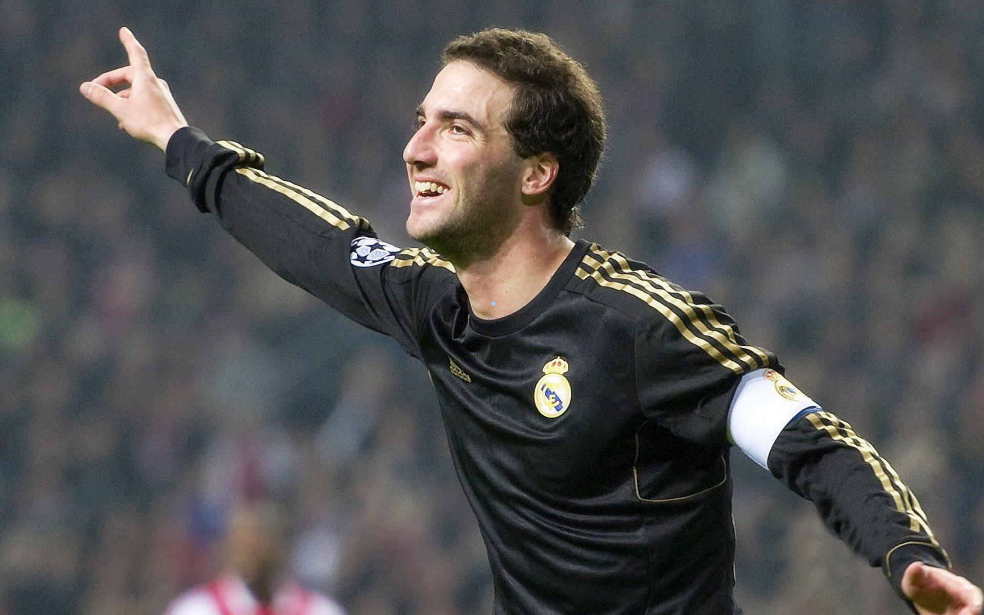 冬奥热身赛宁忠岩再夺银牌 韩梅状态回升斩获第四