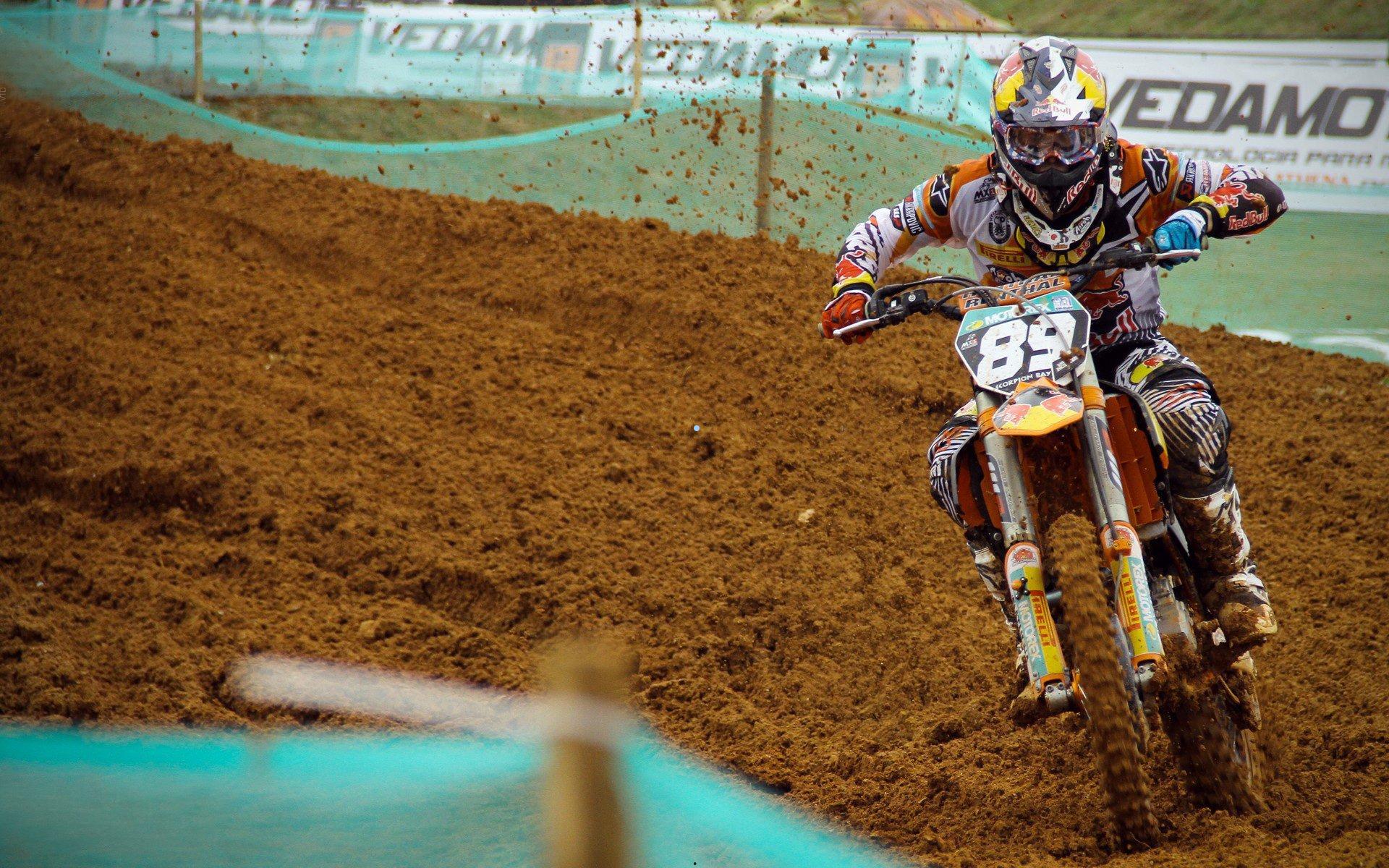 利雅得胜利陷入转会费支付风波 C罗领衔球队面临财务质疑